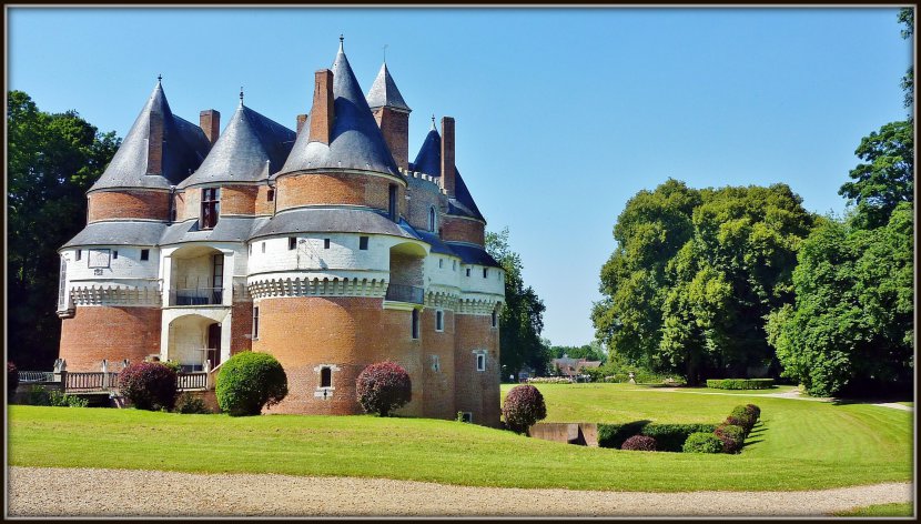 http://www.fou-de-voyage.com/photo/concours/grande/20201201120-les-chateaux.jpg